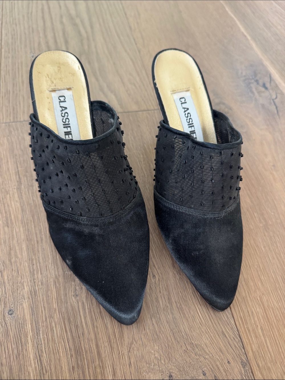 CLASSIFIED vintage Black Pointed-Beaded Slip-On Mules